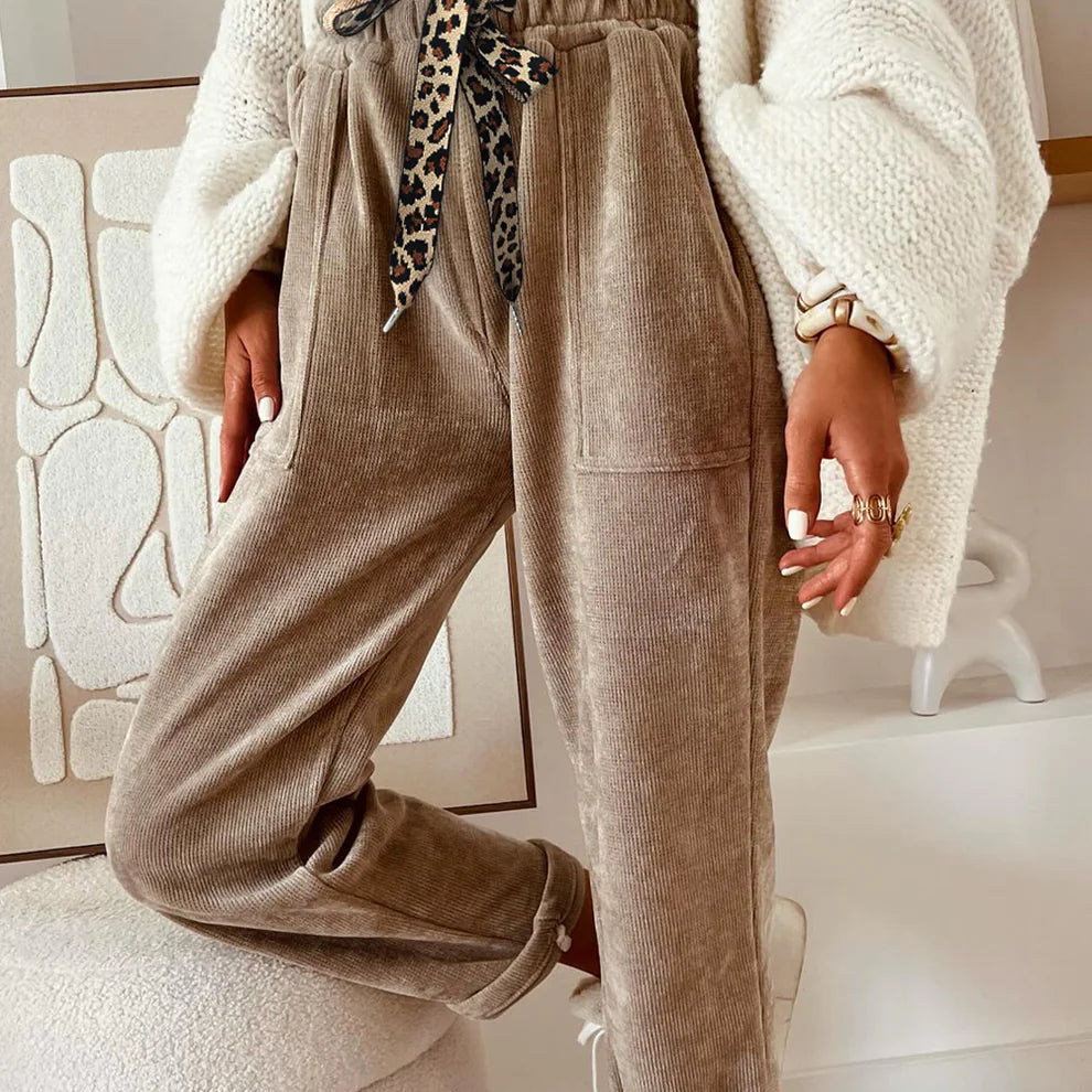 *Ribbed Leopard Drawstring Pants*