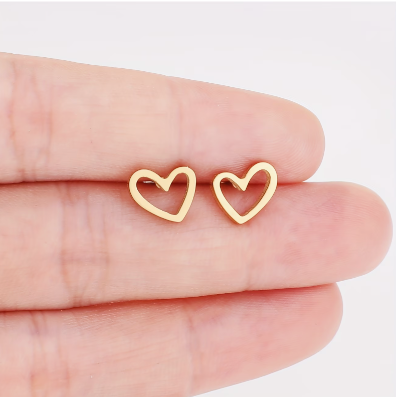 Dainty Heart Earrings