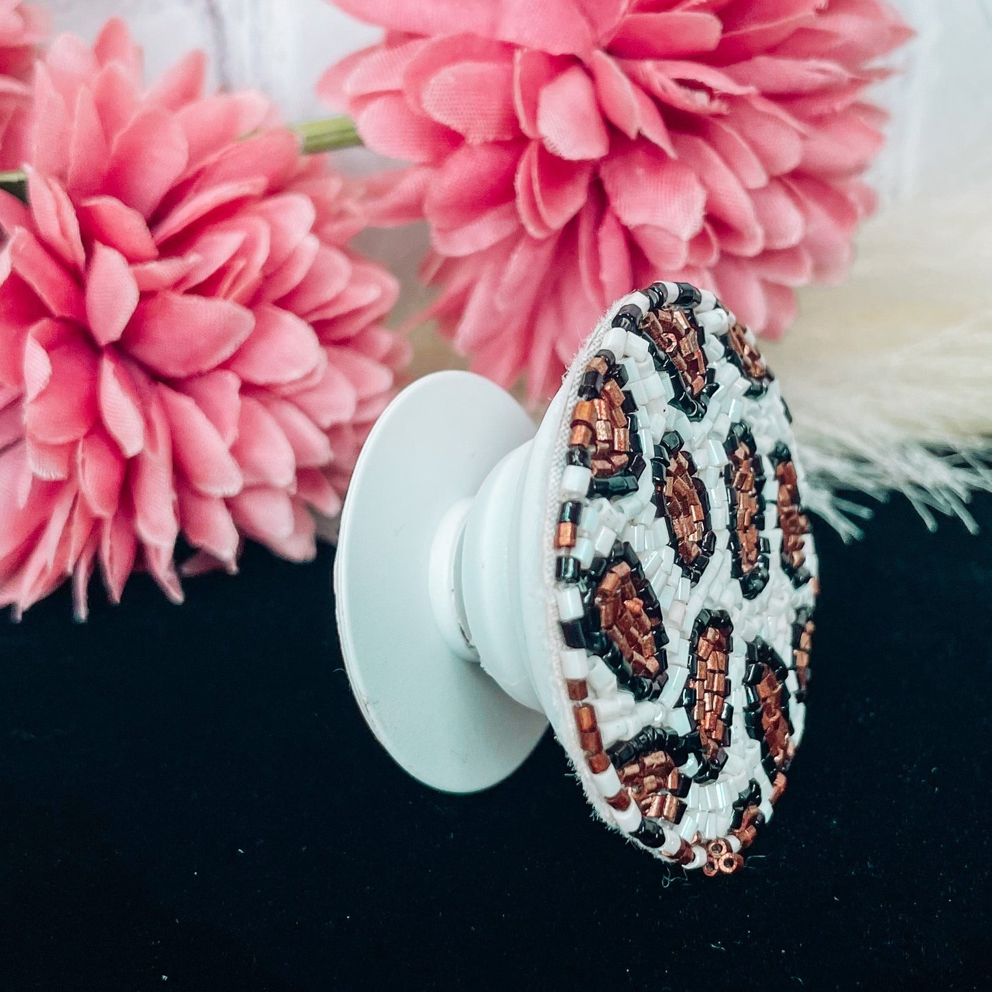 Leopard Beaded Phone Grip