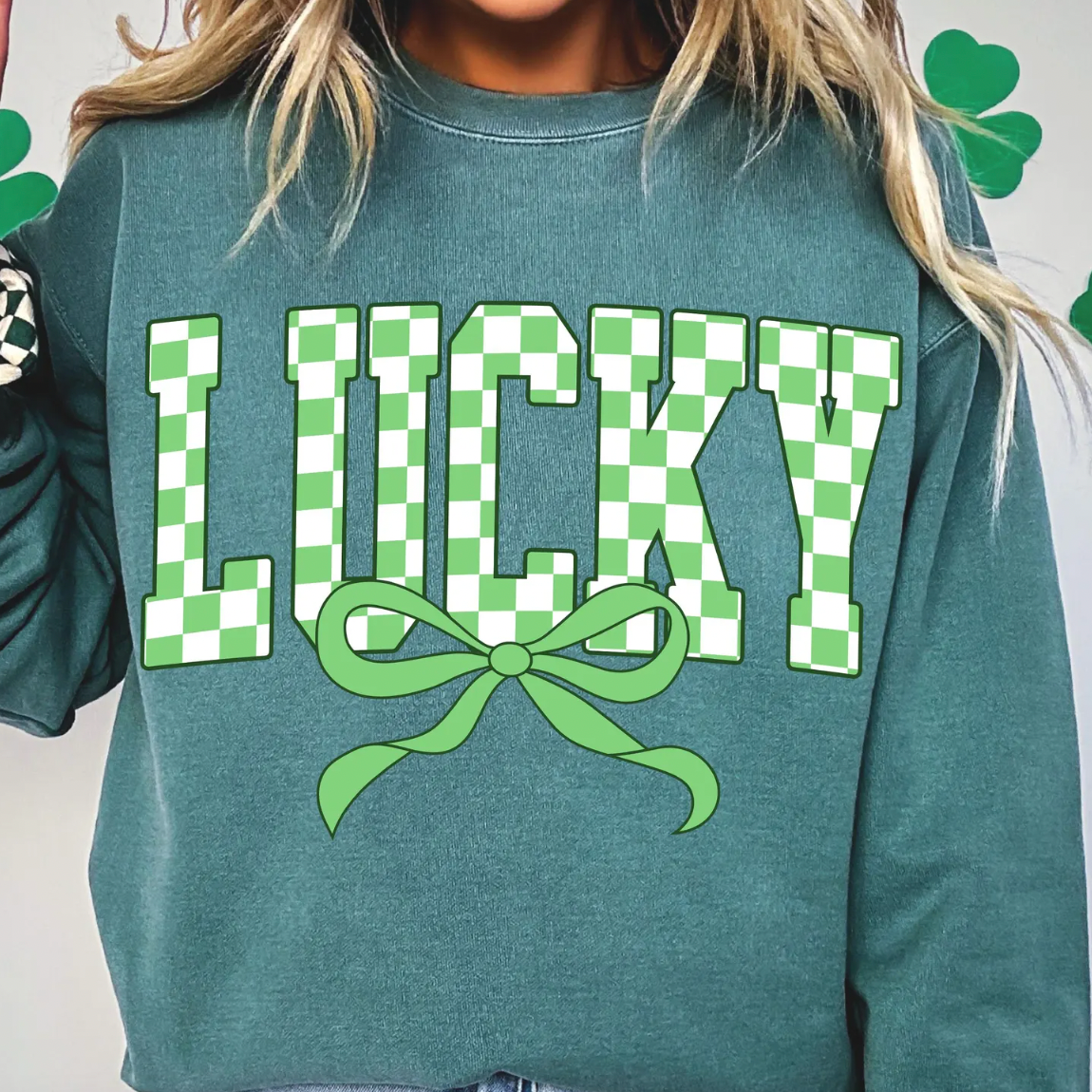 *Checkered Lucky Bow Sweatshirt*