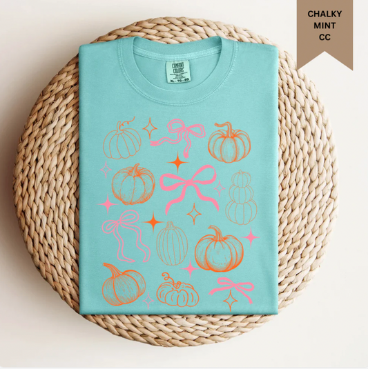 *Pumpkins & Bows Tee*
