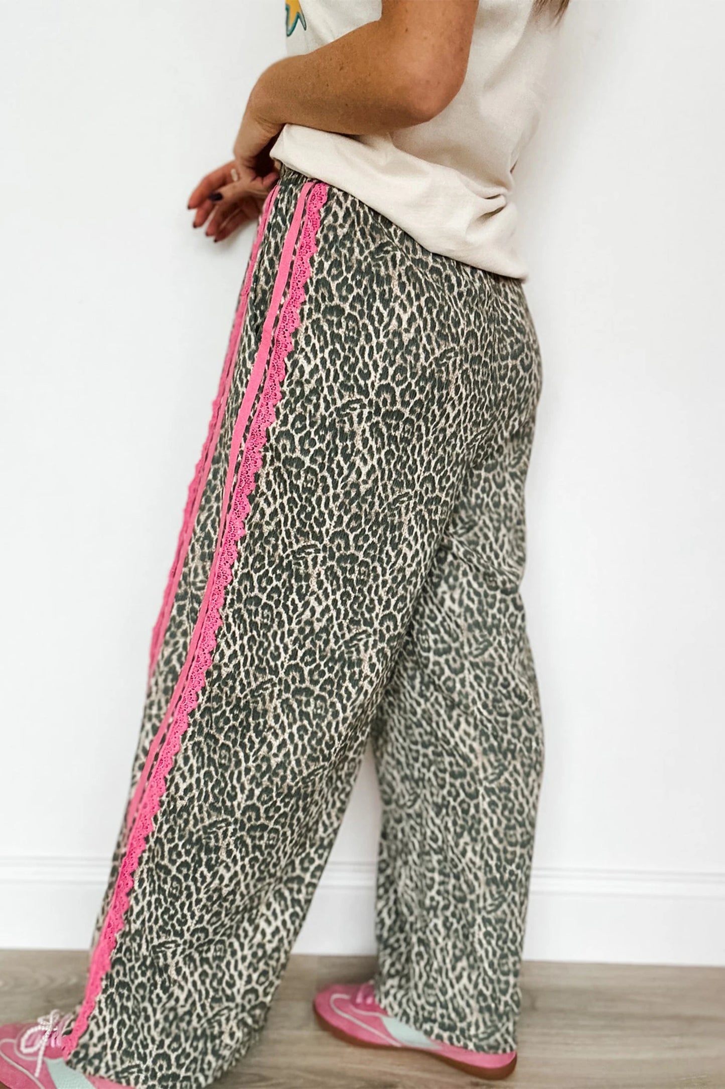 *Leopard Print Pink Trim Pants*